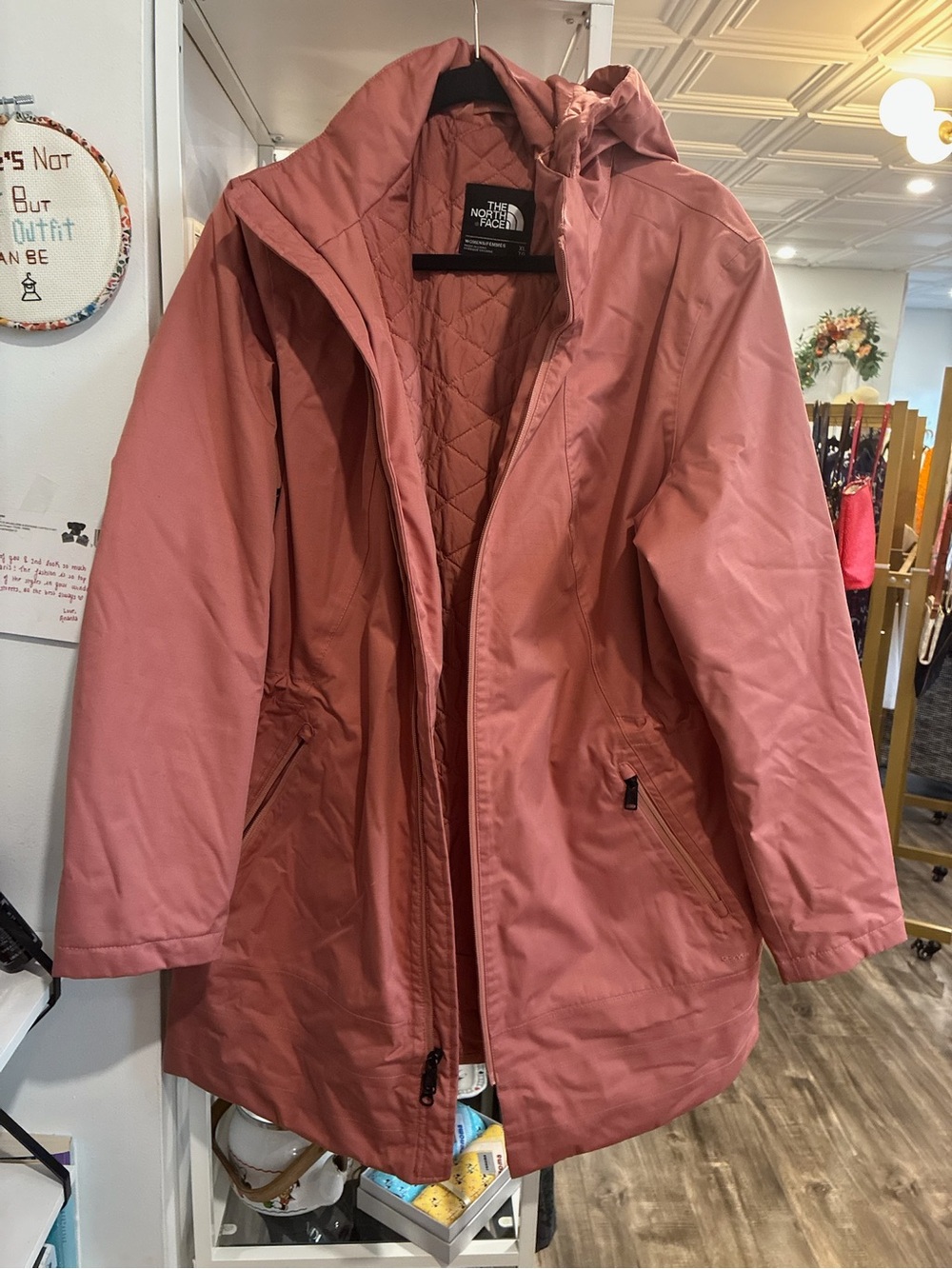 The North Face Women’s Rosewood Quilted Hooded Puffer Jacket